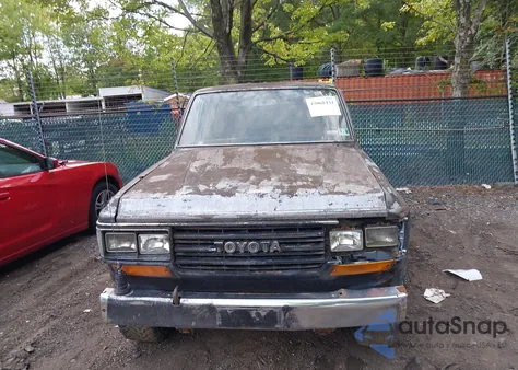 1988 Toyota Land Cruiser Fj62 Gx из США, поврежденный, VIN JT3FJ62G1J0086946